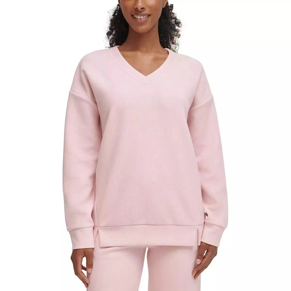 Pink ribbed v neck sweatshirt